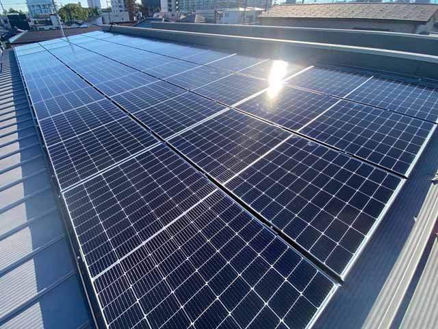 愛知県名古屋市のエクソル製XLM120-380L ×32の太陽光発電施工写真