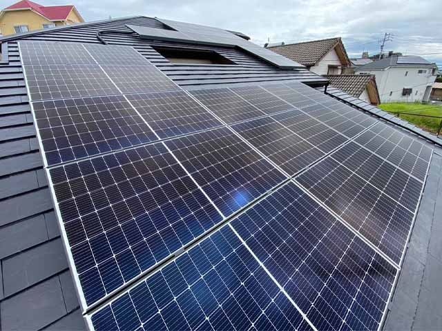 愛知県瀬戸市のエクソル製XLM120-380L ×34の太陽光発電施工写真