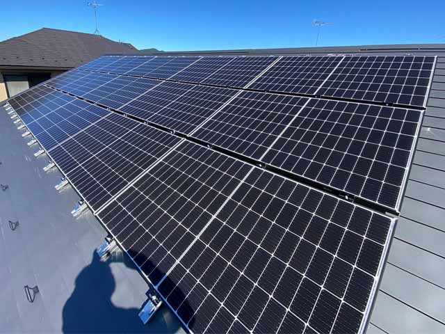 岐阜県岐阜市のエクソル製 XLM120-380L ×15の太陽光発電施工写真