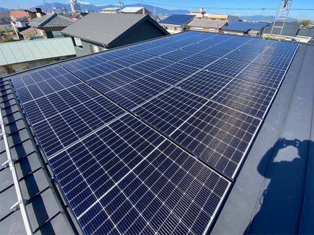 岐阜県大垣市のカナディアンソーラー製CS6R-410MS ×21の太陽光発電施工写真