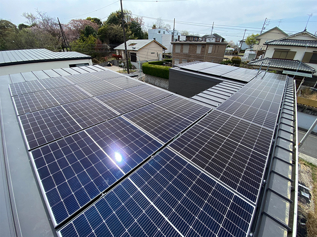 愛知県名古屋市のカナディアンソーラー製CS6R-410MS ×15、CS6RA-315MS ×5の太陽光発電施工写真