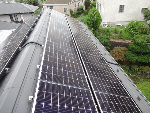 神奈川県横浜市の長州産業製CS-223B81S ×20、CS-109B81S ×4の太陽光発電施工写真