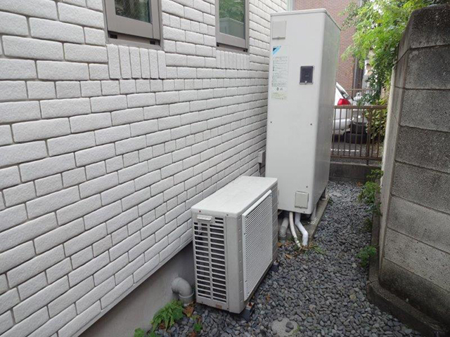 東京都大田区のダイキン製EQX46XFTVのエコキュート施工写真