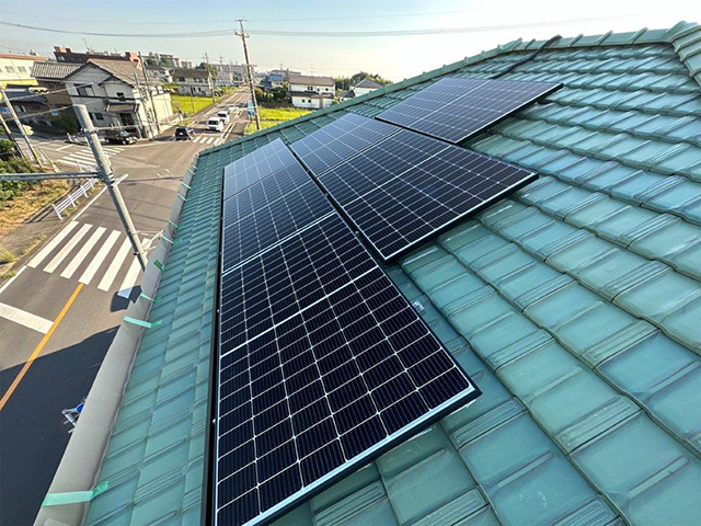 愛知県一宮市の長州産業製CS-340B81 ×18の太陽光発電施工写真3