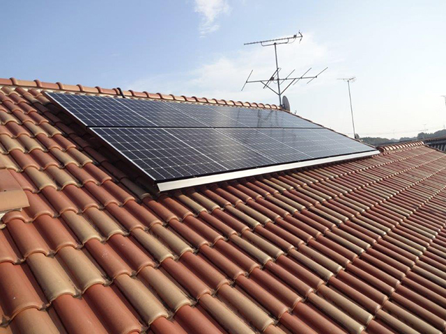 茨城県笠間市の長州産業製CS-340B81 ×15の施工写真