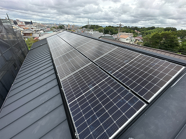 愛知県名古屋市の長州産業製CS-340B81 ×18の太陽光発電施工写真