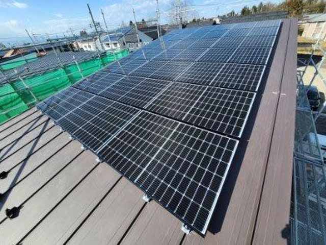 岩手県北上市の長州産業製CS-340B81 ×21の太陽光発電施工写真