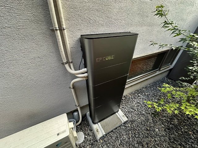 京都府京都市の カナディアンソーラー製B1-3G ×4の蓄電池施工写真