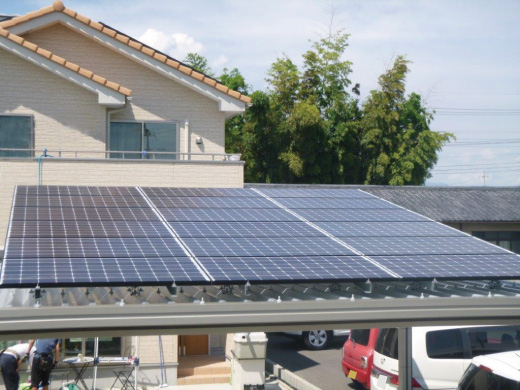 群馬県伊勢崎市　のパナソニック製VBHN244SJ33×18枚の太陽光発電施工写真