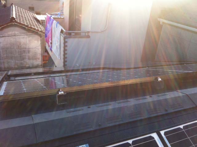 東京都葛飾区　のSANYO製HIT-N230SJ16×14枚の太陽光発電施工写真