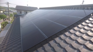 福岡県古賀市のソーラーフロンティア製SF170-S×36枚の太陽光発電施工写真