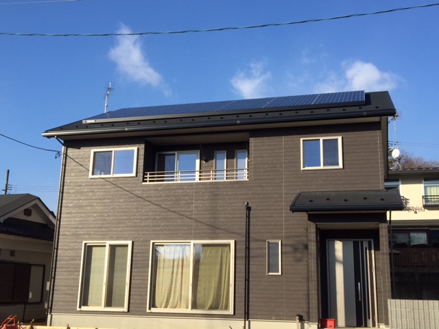 福島県郡山市の東芝製SPR-250NE-WHT-J×24枚の太陽光発電施工写真