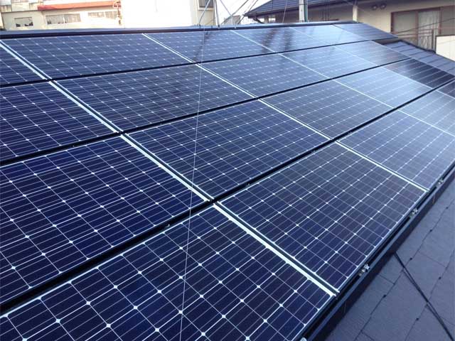 長崎県長崎市のパナソニック製VBHN245SJ33×21枚の太陽光発電施工写真