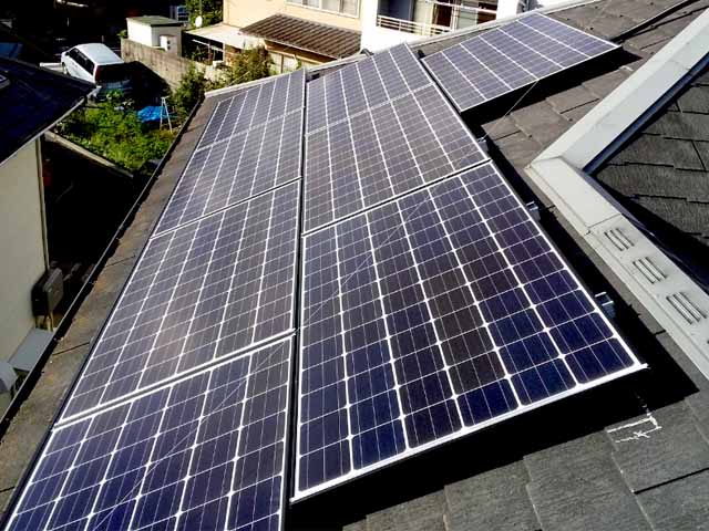 愛媛県東温市のパナソニック製VBHN252WJ01 ×19枚の太陽光発電施工写真
