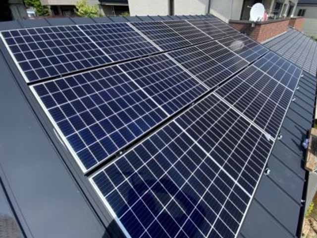 愛知県名古屋市のＱセルズ製Q.PEAK DUO-G6 355 ×9の太陽光発電施工写真