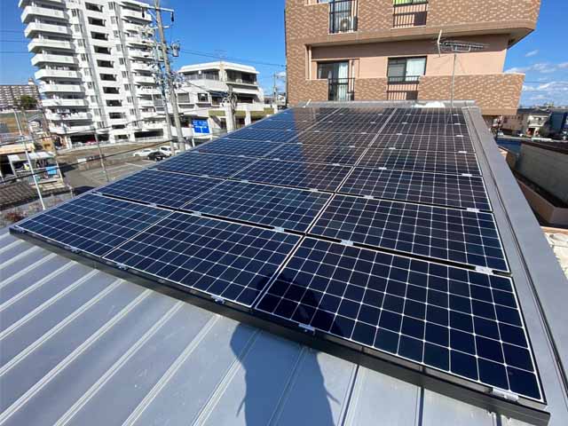愛知県名古屋市の東芝製SPR-E20-250 ×24の太陽光発電施工写真