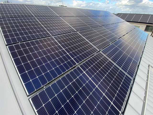 滋賀県草津市のカナディアン・ソーラー製CS3L-375MS ×12 CS3LA-300MS×8の太陽光発電施工写真