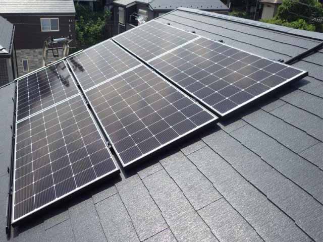 神奈川県横浜市のLooop製LP-270M-50MH-002 ×6の太陽光発電施工写真