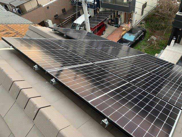 大阪府東大阪市の長州産業製CS-340B81 ×12、CS-223B81 ×2の太陽光発電施工写真