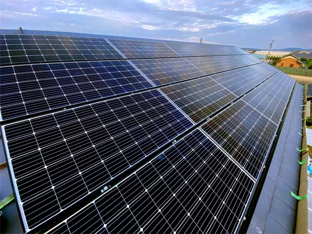 愛知県安城市の長州産業製CS-260B61S× 24枚の太陽光発電施工写真