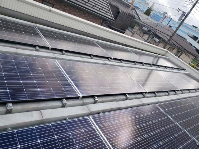 千葉県千葉市の長州産業製CS-315B61×15の太陽光発電施工写真