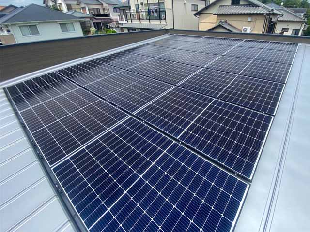愛知県瀬戸市のカナディアンソーラー製CS3L-375MS ×18の太陽光発電施工写真