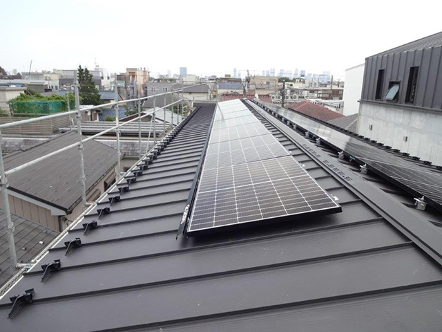 東京都豊島区の長州産業製CS-340B81 ×18の太陽光発電施工写真