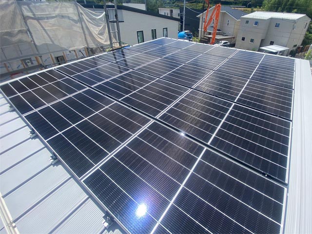 愛知県長久手市のQセルズ製Q.PEAK DUO-G9 355 ×15の太陽光発電施工写真