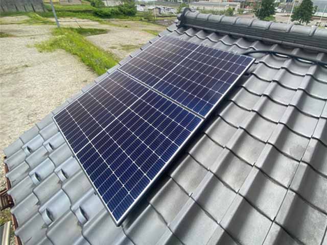岐阜県高山市のカナディアンソーラー製CS3L-375MS ×18の太陽光発電施工写真3