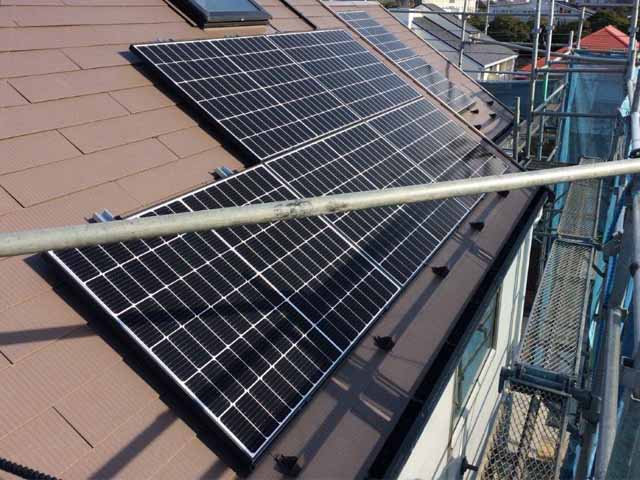 千葉県浦安市のカナディアンソーラー製CS3LA-300MS ×14の太陽光発電施工写真