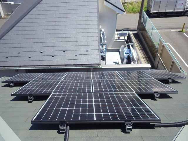 神奈川県横浜市のパナソニック製VBM300EJ02N MP300α ×12の太陽光発電施工写真3