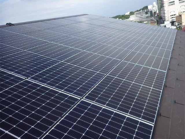 埼玉県入間市のカナディアンソーラー製CS3L-375MS ×15、CS3LA-300MS ×15の太陽光発電施工写真