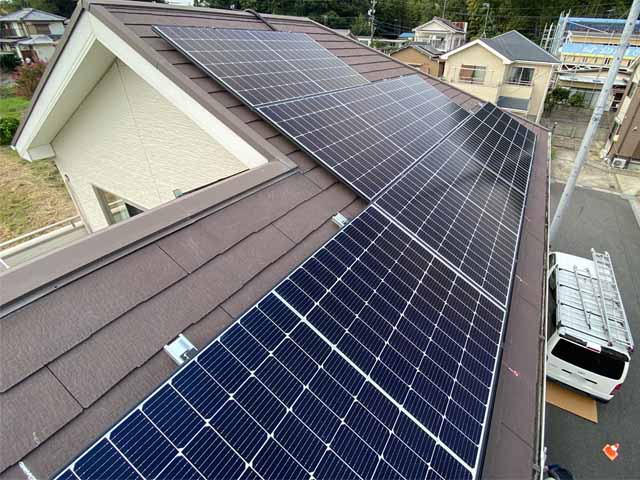 愛知県愛知郡のカナディアンソーラー製CS3L-375MS ×9、CS3LA-300MS ×5の太陽光発電施工写真