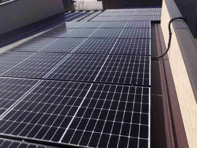 茨城県結城郡の長州産業製CS-340B81 ×16、CS-223B81 ×2の太陽光発電施工写真