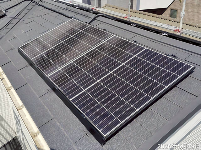 東京都板橋区のカナディアンソーラー製CS6.2-36TM-350 ×6、CS6.2-32TM-310 ×1の施工写真