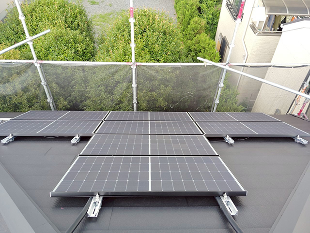 東京都練馬区の長州産業製CS-243B91 ×14、CS-238B91AG ×8の太陽光発電施工写真4