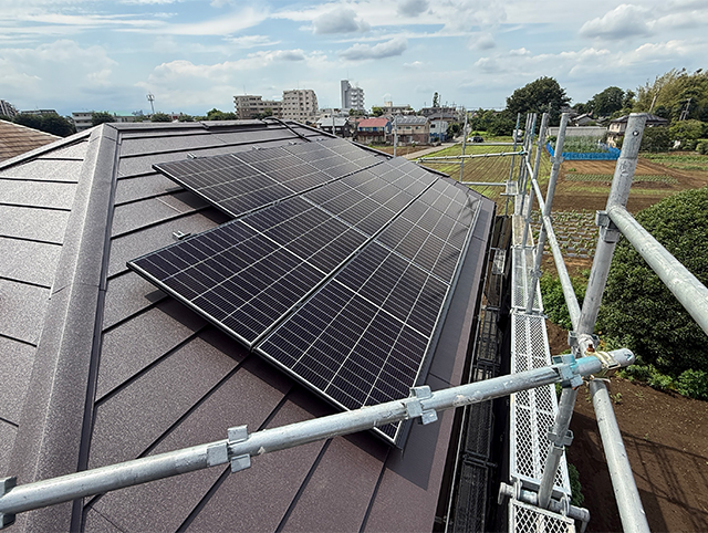 東京都清瀬市のカナディアンソーラー製CS6.2-32TM-310 ×19の太陽光発電施工写真