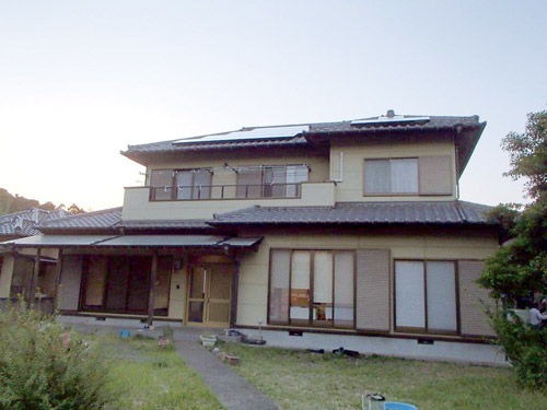千葉県木更津市　のパナソニック製VBHN244SJ33×15枚　VBHN120SJ33×6枚の太陽光発電施工写真