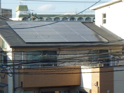 愛知県名古屋市の東芝製SPR-250NE-WHT-J×24枚の太陽光発電施工写真