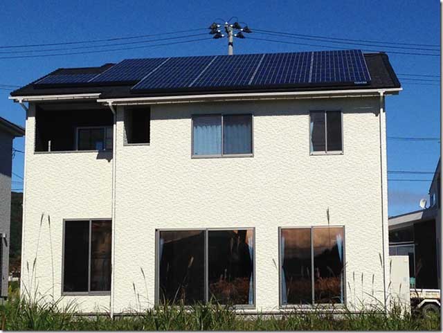 宮城県名取市の東芝製SPR-250NE-WHT-J×40枚の太陽光発電施工写真