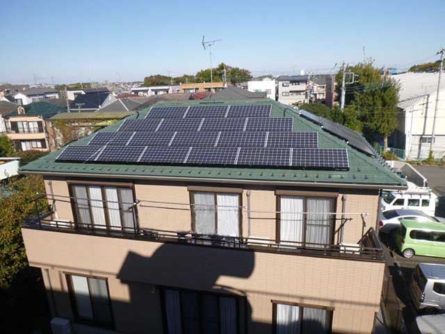 埼玉県新座市のパナソニック製VBHN244SJ33×30枚の太陽光発電施工写真