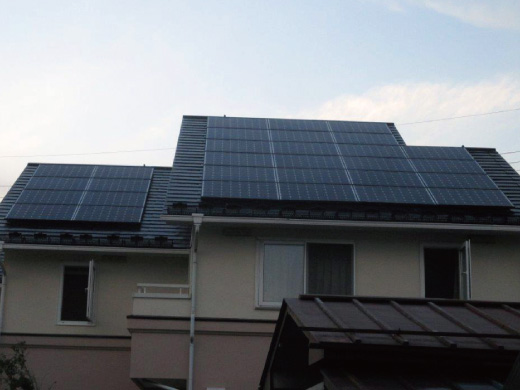 長野県諏訪市のカナディアン・ソーラー製CS6A-215MM×30枚の太陽光発電施工写真