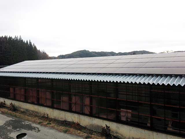 福島県田村市のソーラーフロンティア製SF170-S×128枚の太陽光発電施工写真