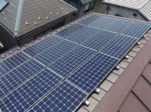 神奈川県大和市の東芝製SPR-250NE-WHT-J×24枚の太陽光発電施工写真