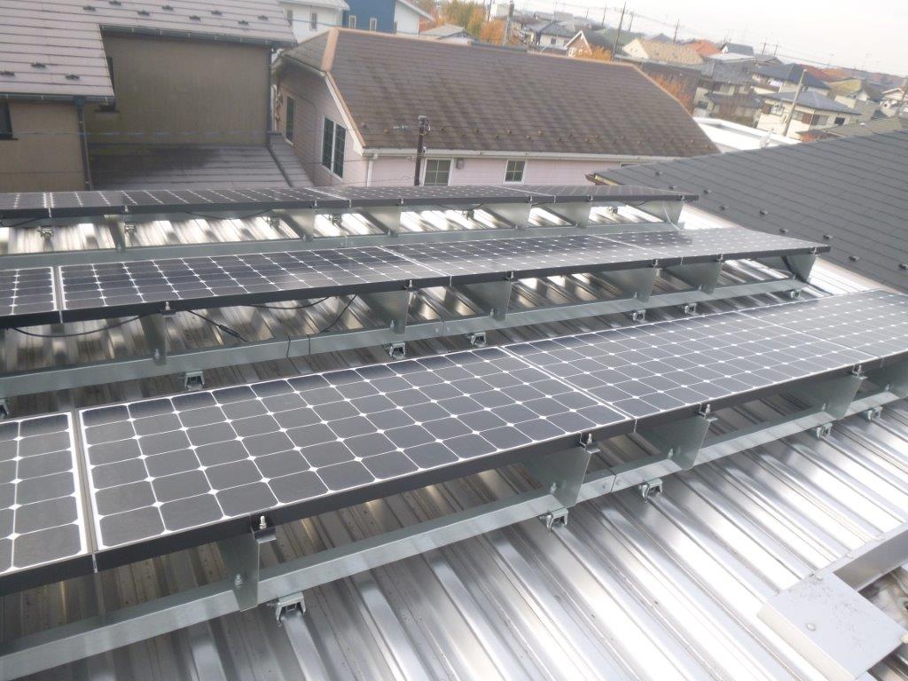 神奈川県横浜市の東芝製SPR-250NE-WHT-J×21枚の太陽光発電施工写真